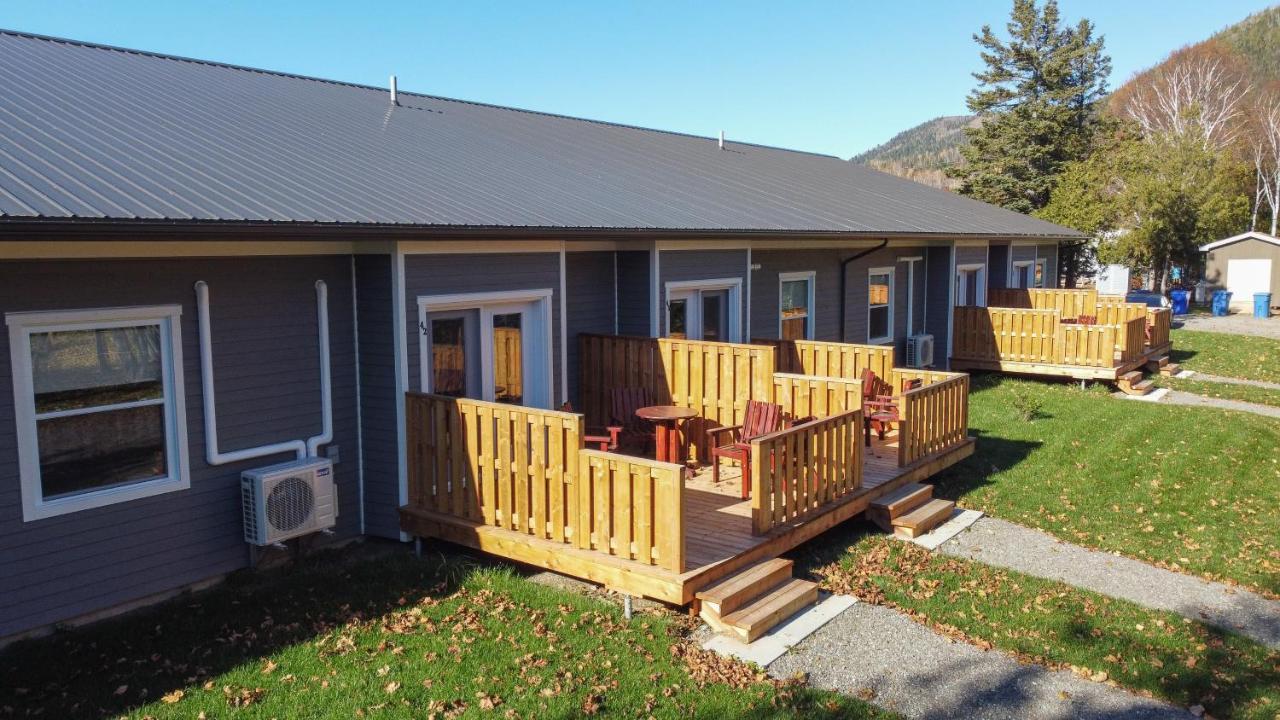 Motel L'Abri Carleton-sur-Mer Zewnętrze zdjęcie