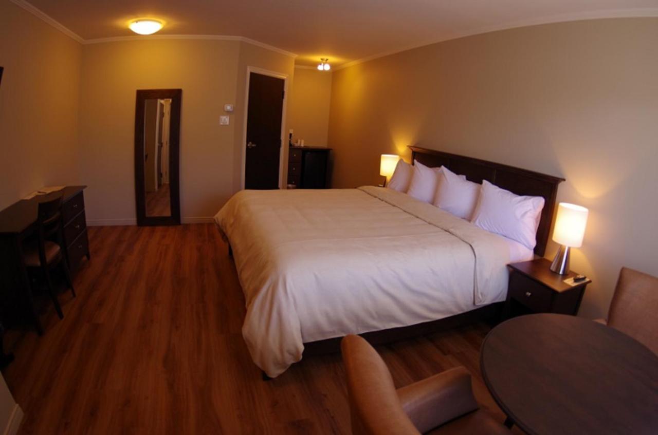 Motel L'Abri Carleton-sur-Mer Zewnętrze zdjęcie